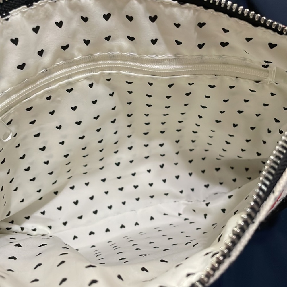 Brighton Heart Print Crossbody Bag - Picture 6 of 6